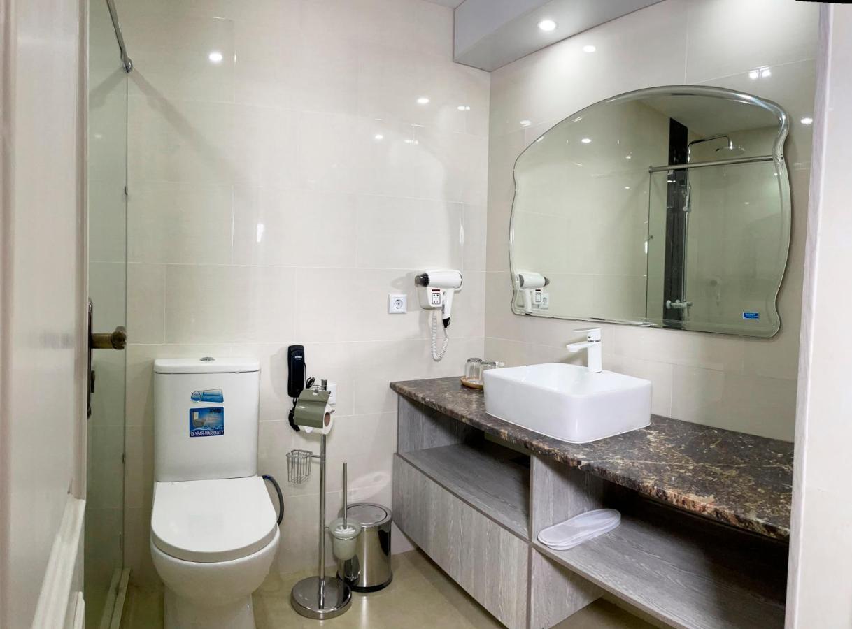 Atrium Hotel Бухара Екстериор снимка