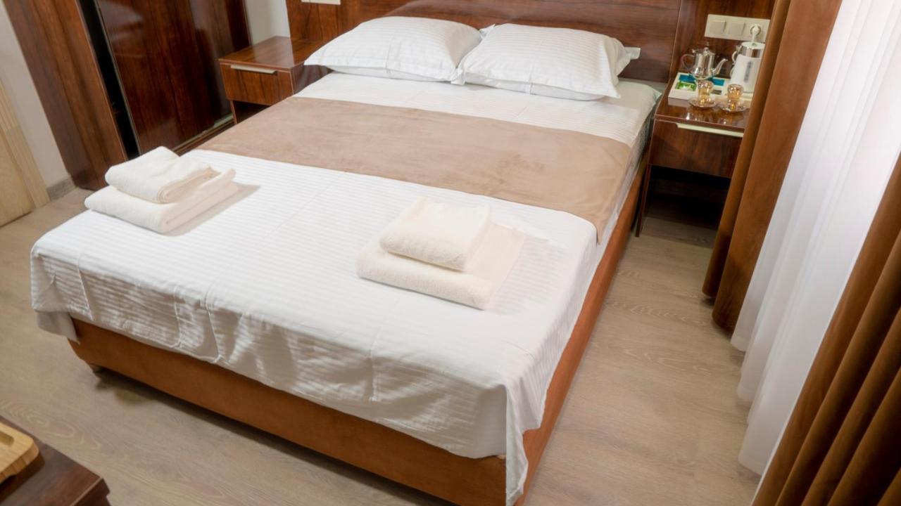 Atrium Hotel Бухара Екстериор снимка